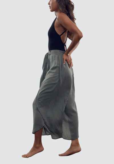 Sunday in Sheets Pants | Olive Ash