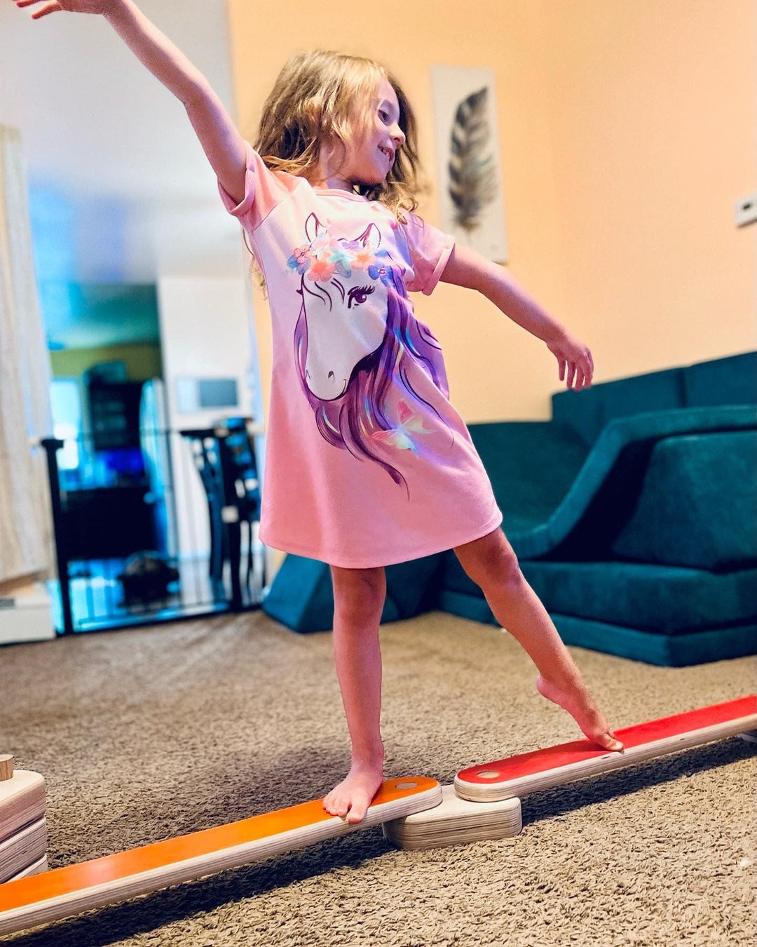 Balance Beam - Plain Tiger Toys