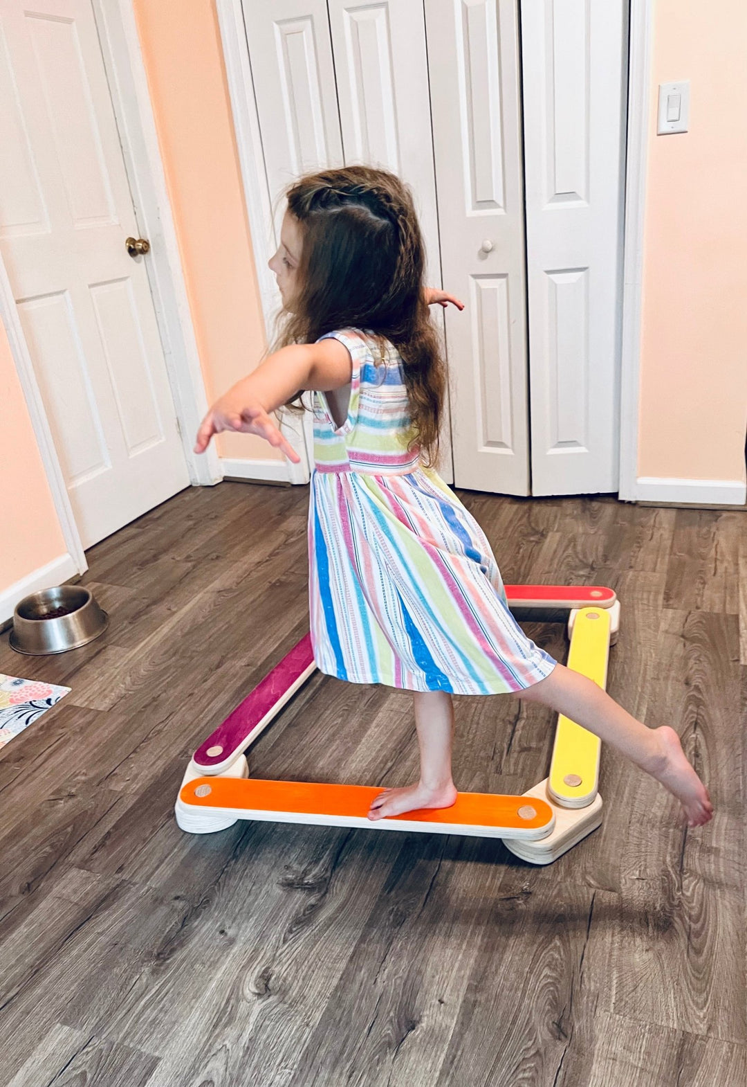 Balance Beam - Plain Tiger Toys