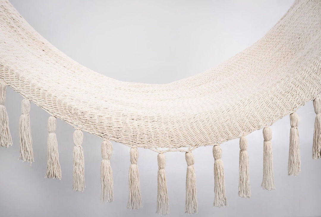 Boho Natural Cotton Hammock with Tassels (Wooden Bar) - Plain Tiger