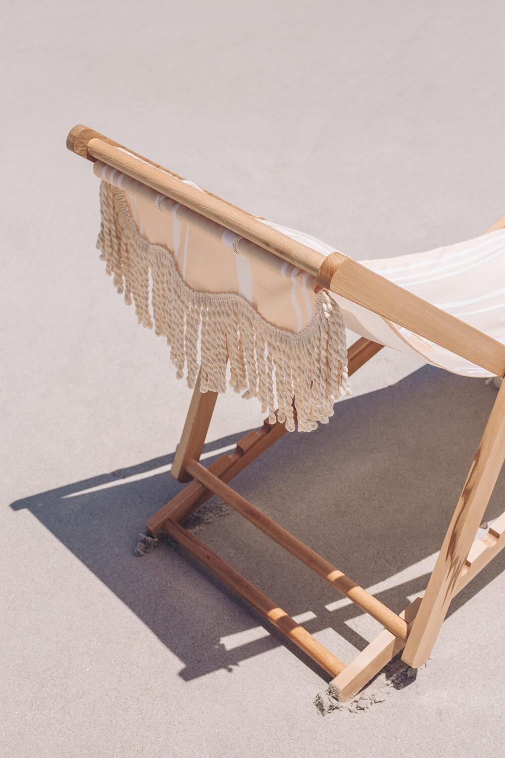 Champagne Beach Chair - Plain Tiger Outdoor