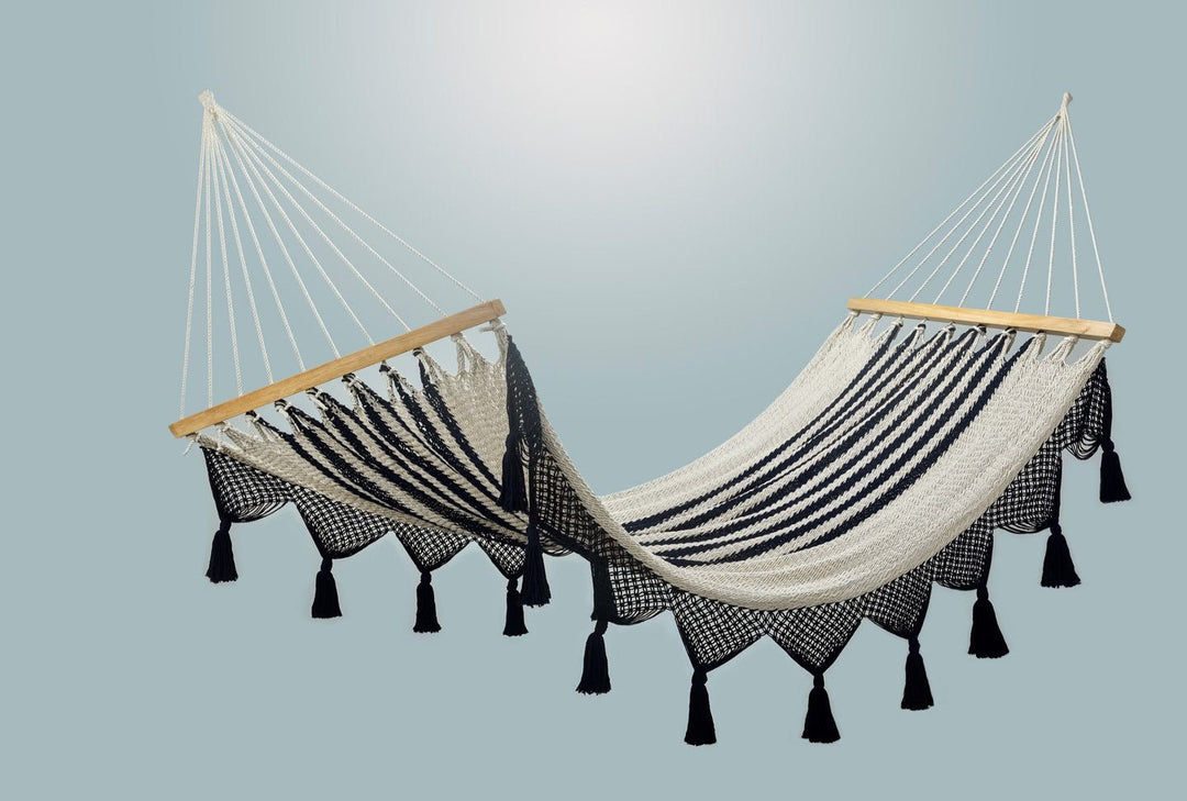 Colonial Navy Blue Cotton Hammock with Tassels (Wooden Bar) - Plain Tiger