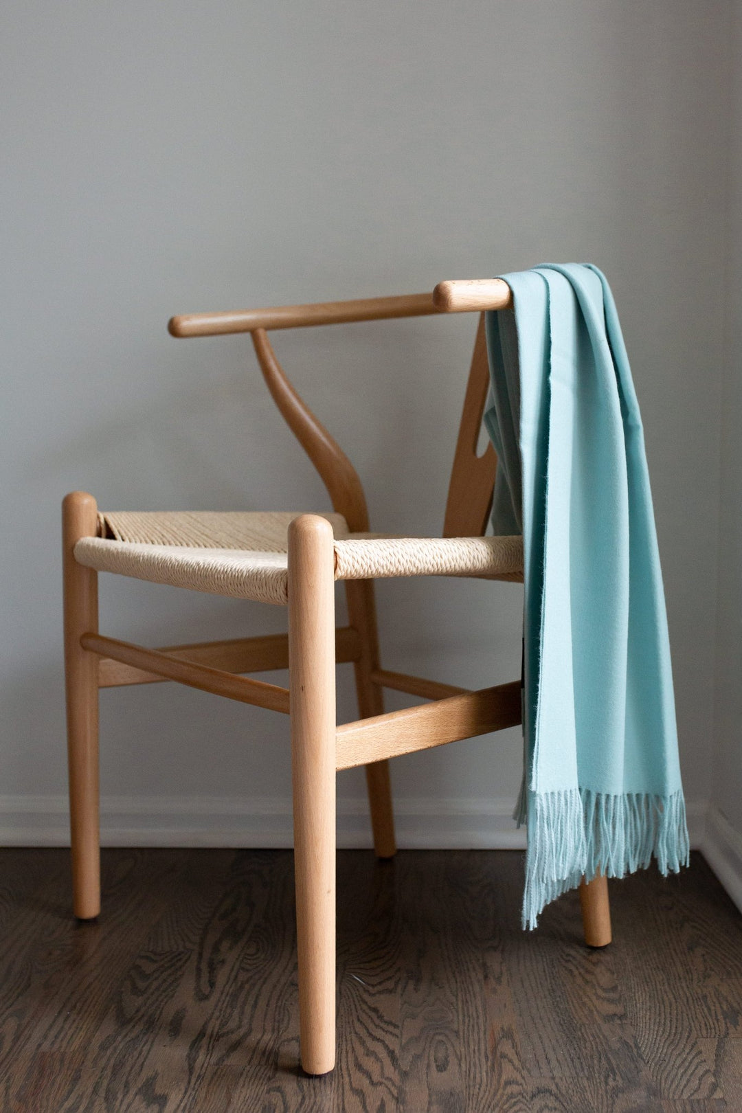 Esencia Alpaca Throw | Sky Blue - Plain Tiger Blankets & Throws