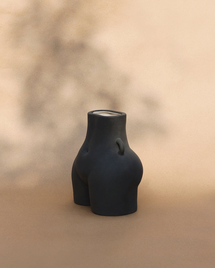 HER Vase - Plain Tiger Vases & Vessels