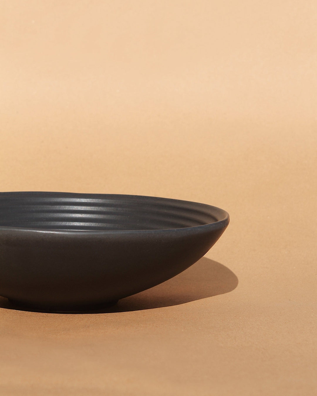 Kanso Ripple Serve Bowl - Plain Tiger Crockery