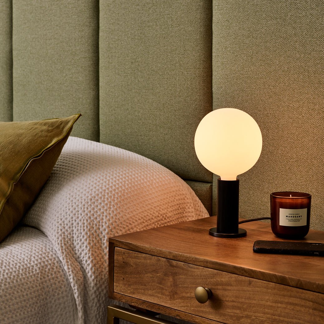 Knuckle Table Lamp + Sphere IV - Plain Tiger