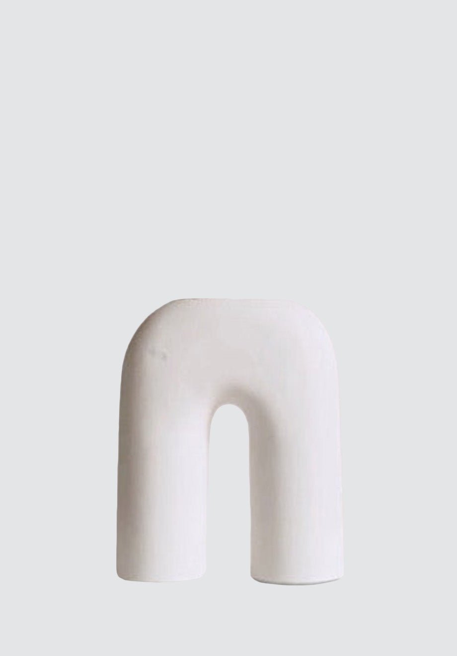 Off - White Zo vase - Plain Tiger Vases & Vessels