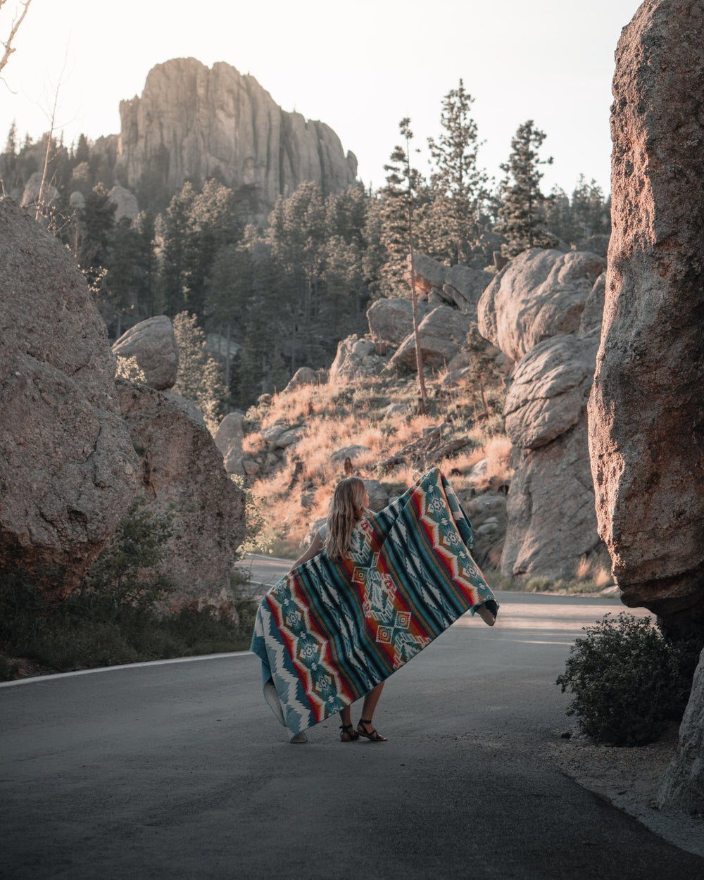 Spondylus Blanket | Sea Blue - Plain Tiger Blankets & Throws