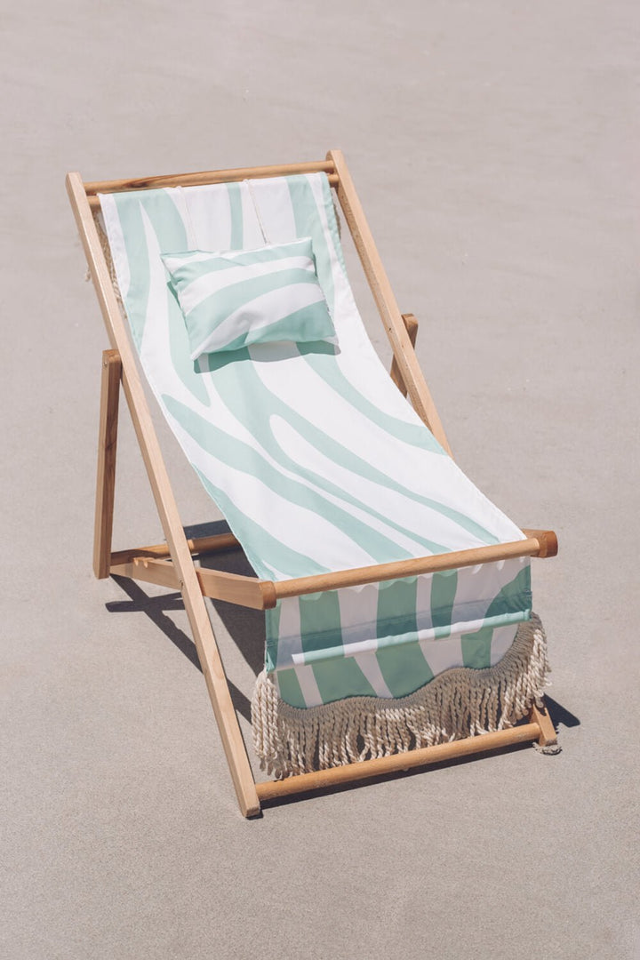 Zebrascape Beach Chair - Plain Tiger Outdoor