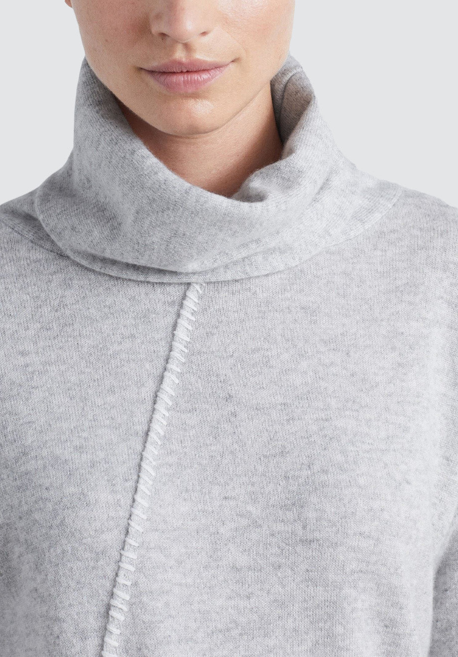 Asymmetric Hem Cashmere Sweater | Foggy/Snow