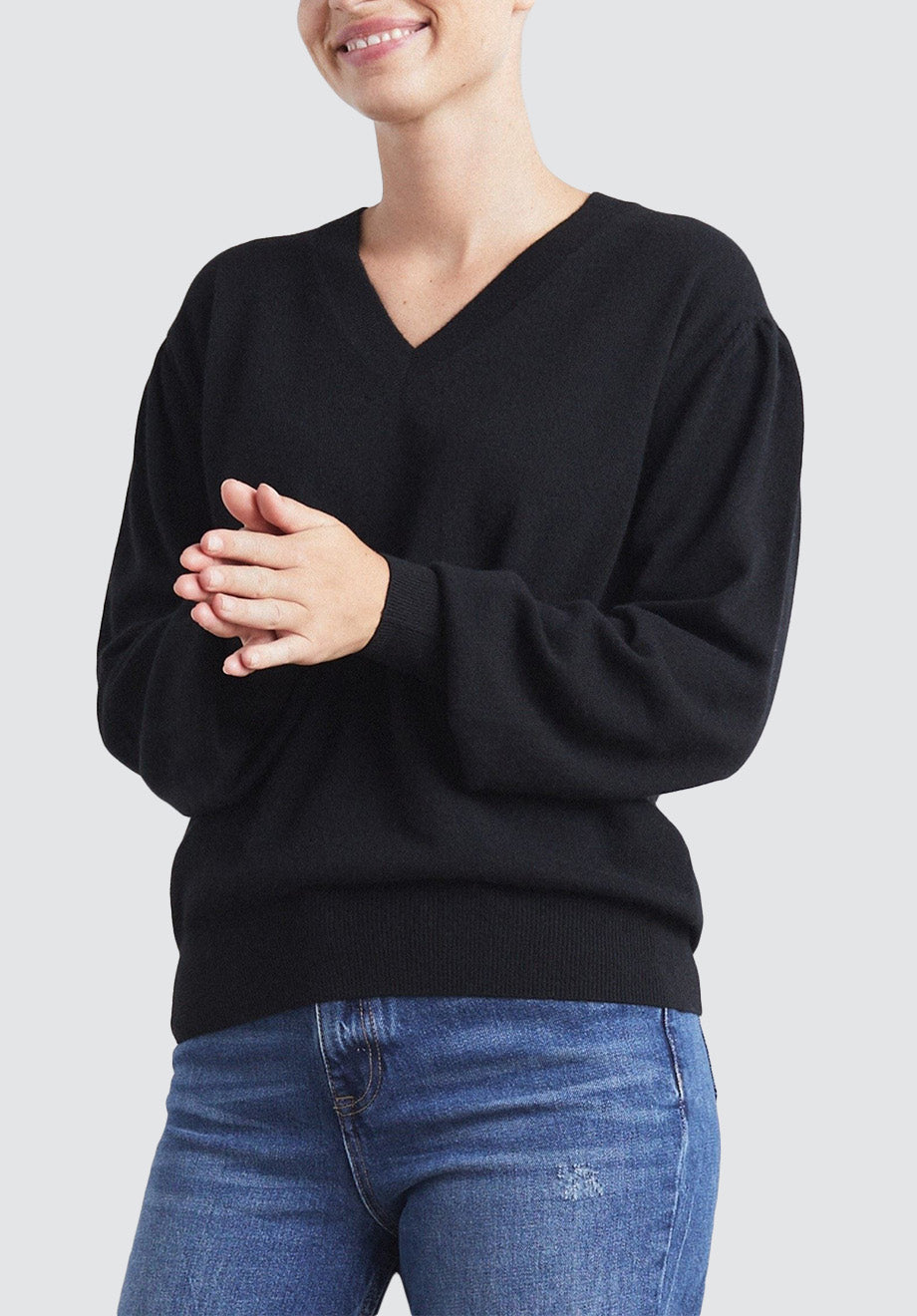 Cashmere V Neck Sweater | Black