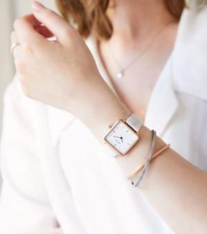 Moment Watch | Gold & Tan