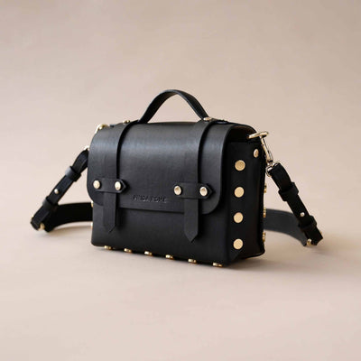 The WEEK/END Crossbody Handbag | Black