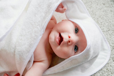 PETITE ŌWL | Organic Hooded Baby Towel