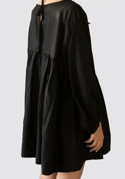 The 'Somerlus' Dress in Pure Linen | Noir